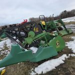 1998 John Deere 930 30ft header Y024