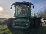 2014 JOHN DEERE S670