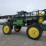 2009 JOHN DEERE 4730, Y2600037